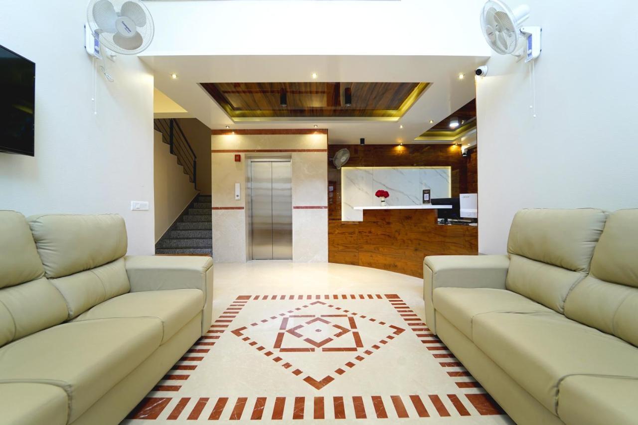 Ss Crown Inn Bangalore Exterior photo