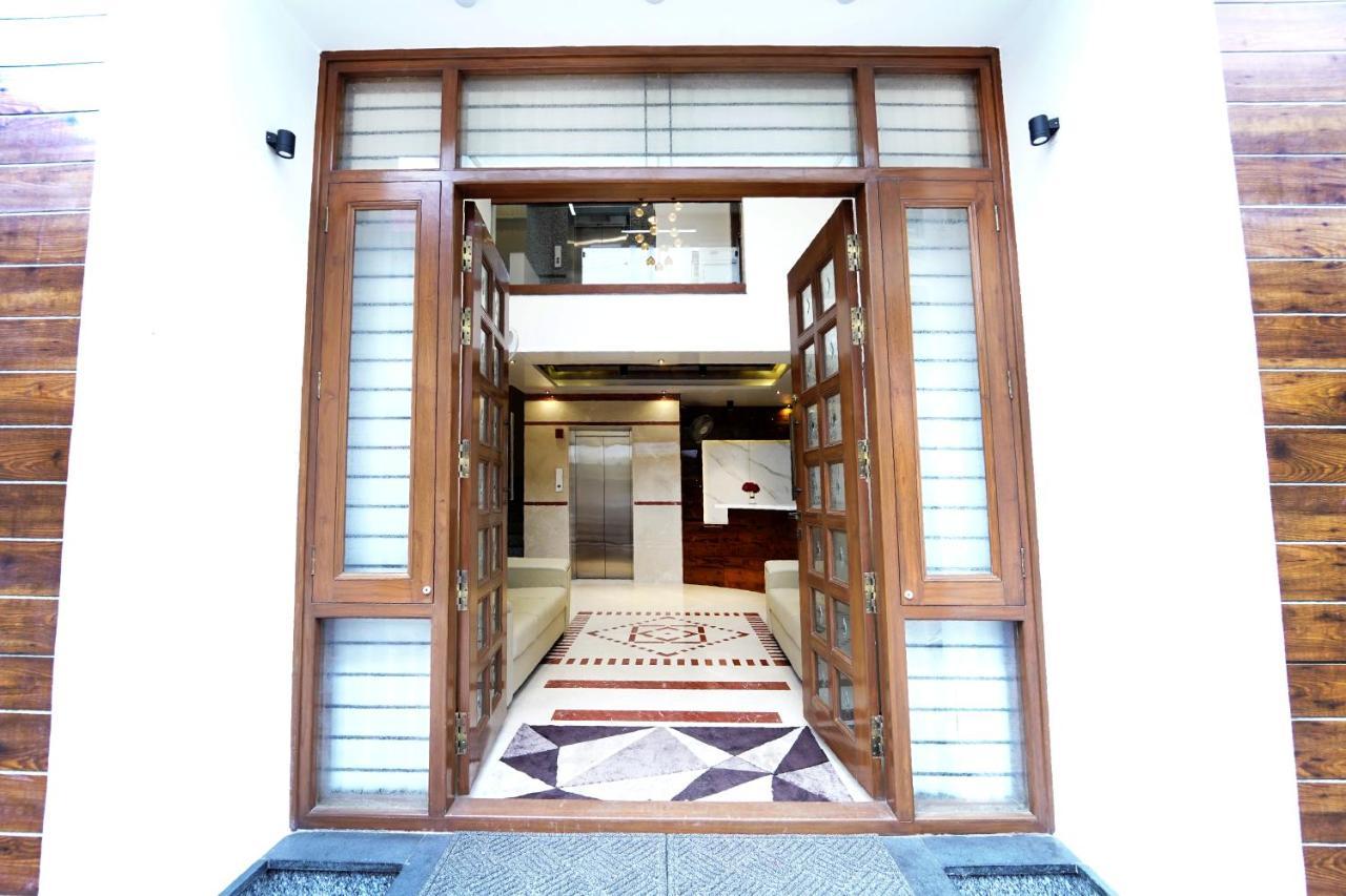 Ss Crown Inn Bangalore Exterior photo
